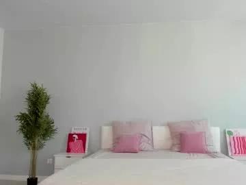 Naked Room fox_beauty 
