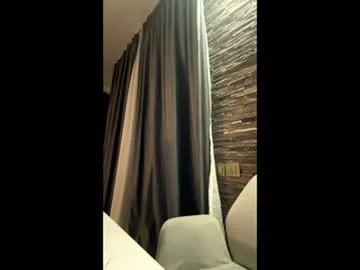 gabrielaaxxx from Chaturbate