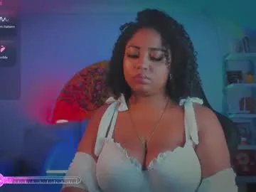 geminis_grey from Chaturbate
