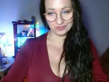 ginaoneon from Chaturbate