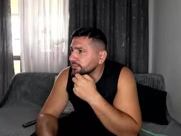 gold_alpha_boy from Chaturbate