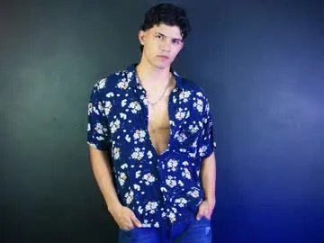 guts_x from Chaturbate