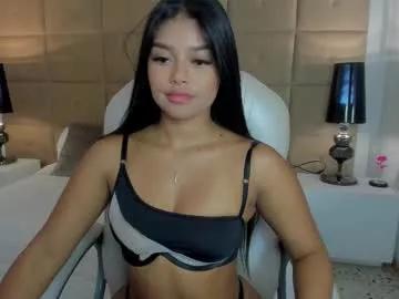 Naked Room hailey_florez 
