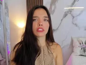 hannahill69 from Chaturbate