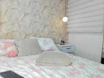 Hannahudson__ from Chaturbate