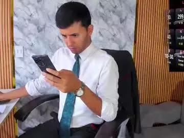 hiddenoffice from Chaturbate