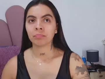 hillary_jones from Chaturbate