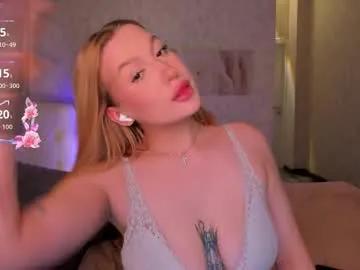 Hollyylee from Chaturbate