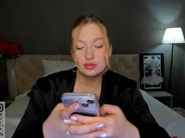 Hollyylee from Chaturbate