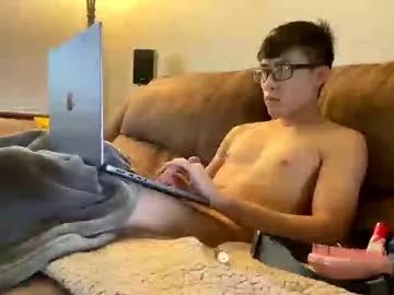Naked Room hottiewithabody101 