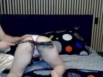 iceclubcouple from Chaturbate