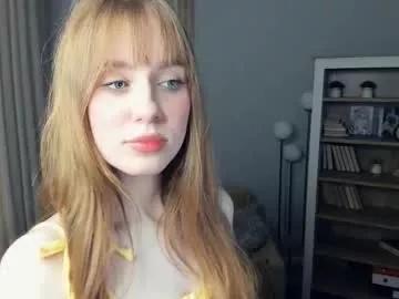 icyhoneybite from Chaturbate