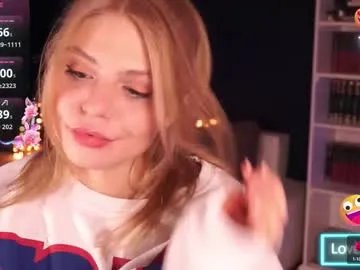 idontlikeguccibelts from Chaturbate