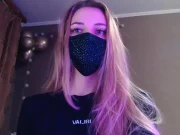 Iris_lave from Chaturbate