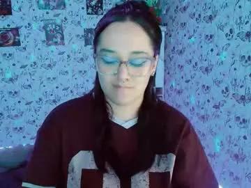 Issis_demon from Chaturbate