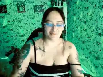Issis_demon from Chaturbate