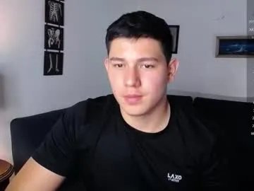 james_cr from Chaturbate