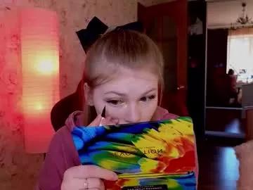 Jennykiss11 from Chaturbate