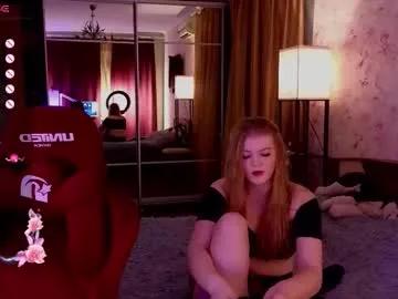 Jennykiss11 from Chaturbate