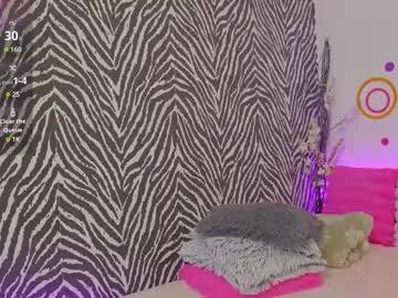 jennyshow from Chaturbate
