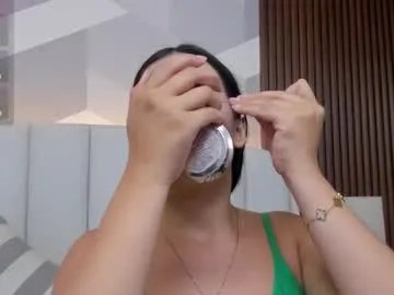 julietasantos__ from Chaturbate