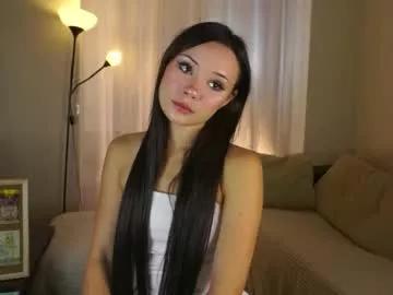 julietchoun from Chaturbate