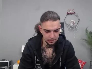 kanehunter from Chaturbate