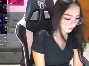 Keeiity_moon from Chaturbate