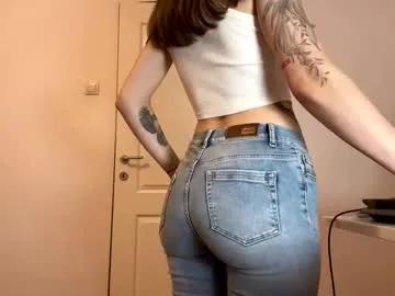 Kennasoft from Chaturbate