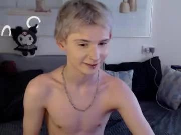 kessy_white from Chaturbate