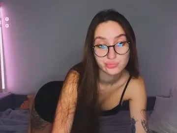 kikkymii from Chaturbate