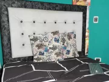 kinky_polar from Chaturbate