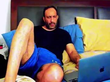 kinkyguy323232 from Chaturbate