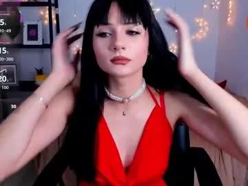 Kitti__ from Chaturbate