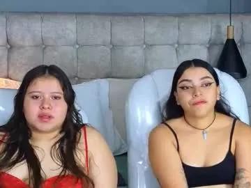 Laia_and_aloby from Chaturbate