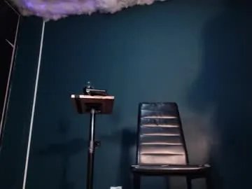 layla_dominac on Chaturbate 