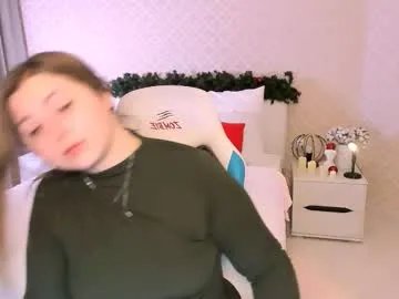 lea__luna from Chaturbate