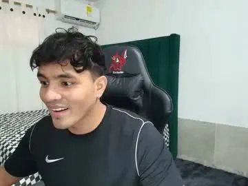 lei_77 from Chaturbate