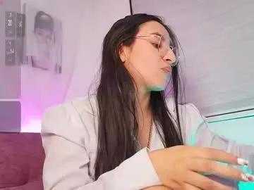 Leila_petitee from Chaturbate
