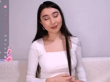 leonieschmith from Chaturbate