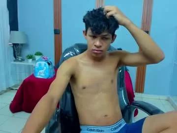 leslieanddrako from Chaturbate