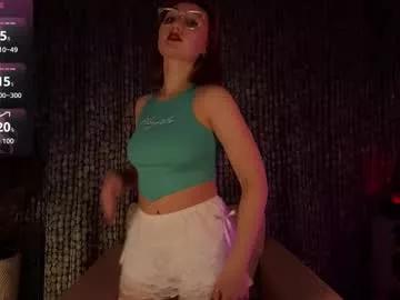 lia_l0ve from Chaturbate