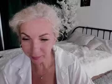 lilia_moons from Chaturbate