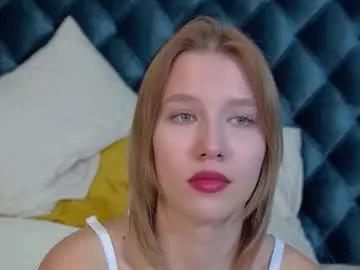 Lililinn from Chaturbate