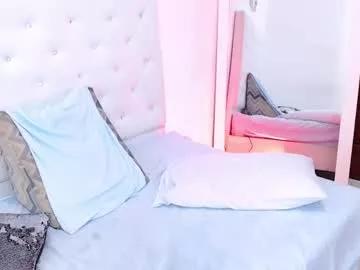 Litleslut_ from Chaturbate