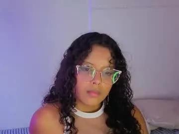 Little_lilith_apple from Chaturbate