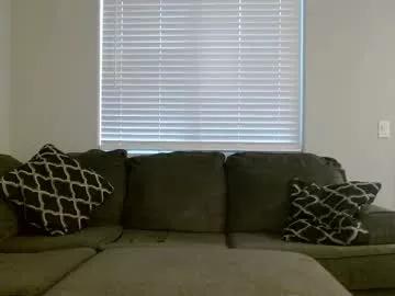 Littlebearae from Chaturbate