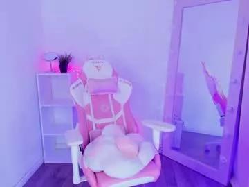living_doll from Chaturbate