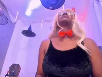 Lolajenkiins from Chaturbate