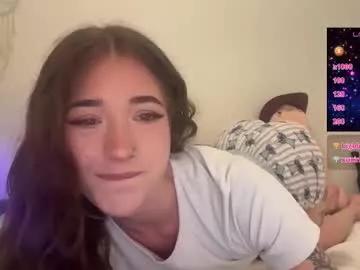 lolariv from Chaturbate